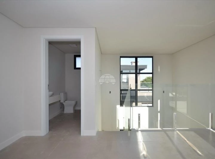 Дом с 3 спальнями, 2 ванными и 178 м² — photo 6