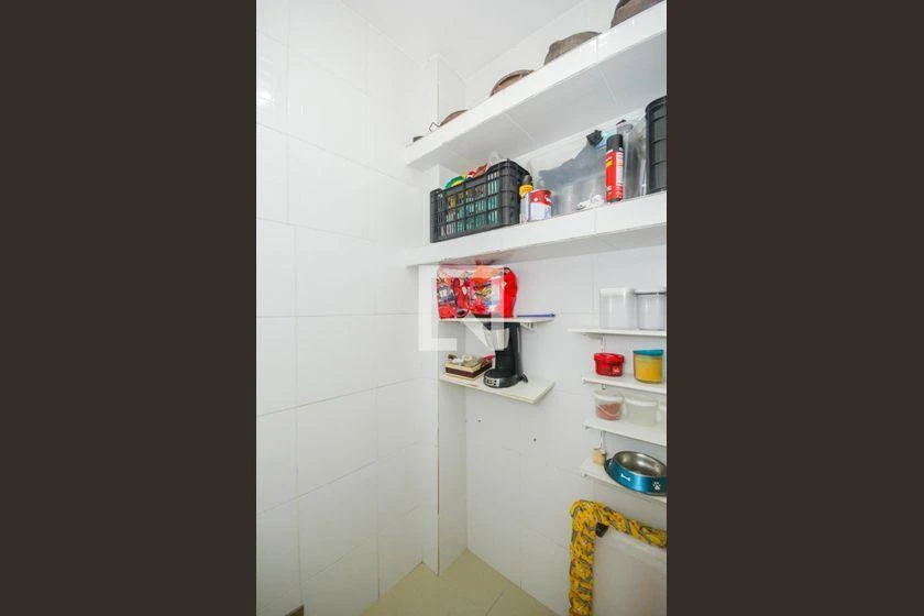 Furnished apartment, 230 m², with a walk-in closet — photo 50