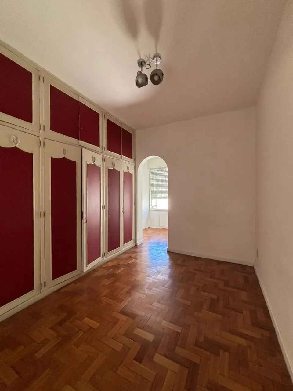 78 m² apartment with 2 bedrooms and a gas stove — photo 3