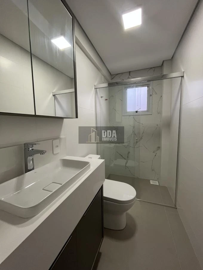Casa de 4 dormitorios con balcón gourmet — photo 4