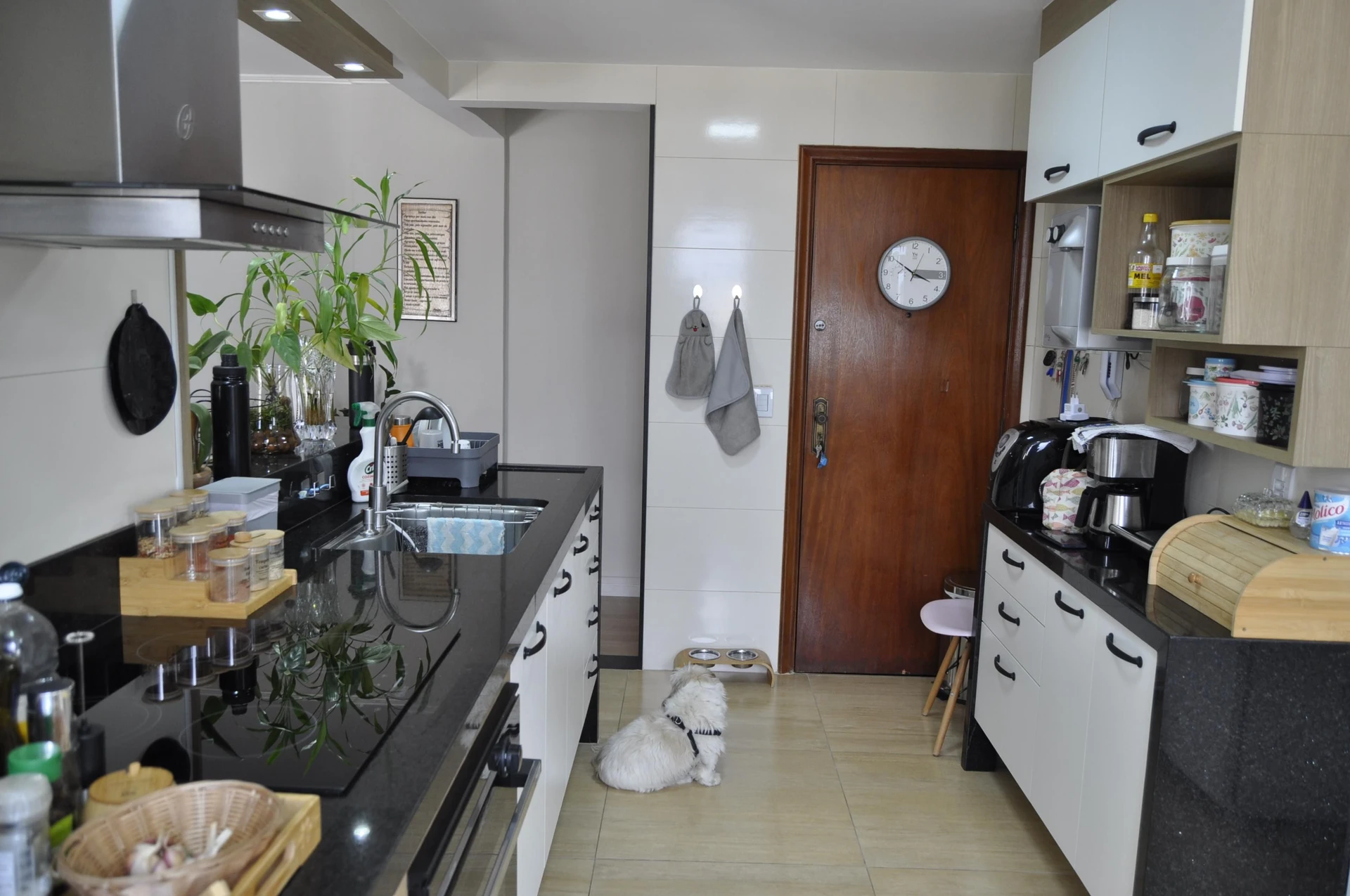 Furnished apartment, 79 m², with a washing machine — photo 14