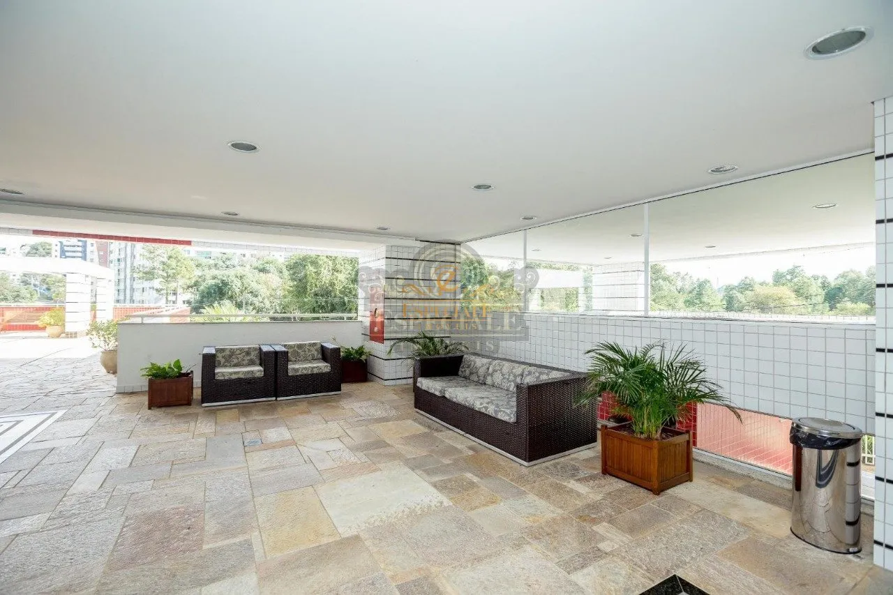 3-bedroom apartment with 2 parking spots and 134 m² — photo 32