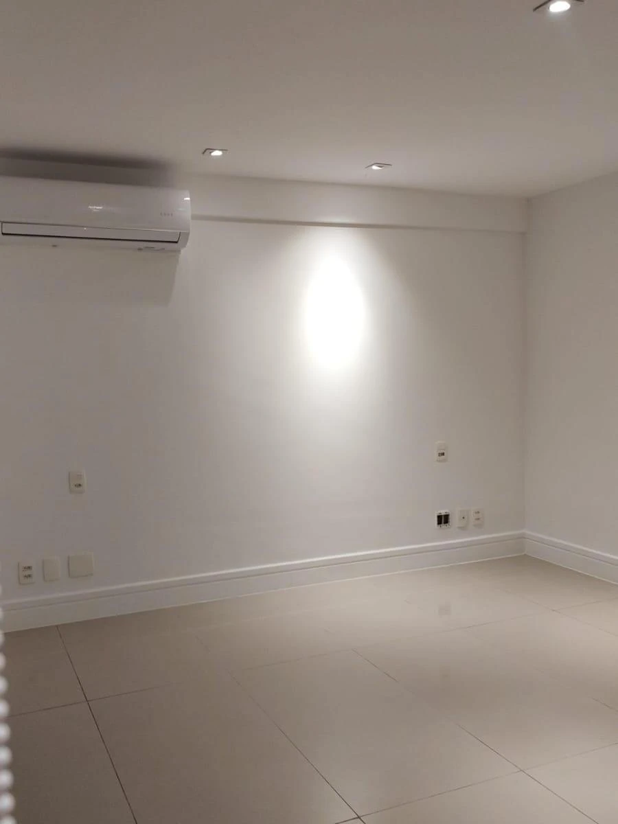 4-bedroom apartment with 280 m² and 2 parking spots — photo 14