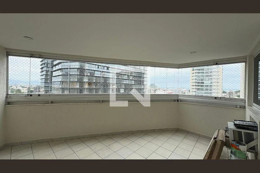 Apartment, 105 m², with a glass-enclosed balcony — photo 11