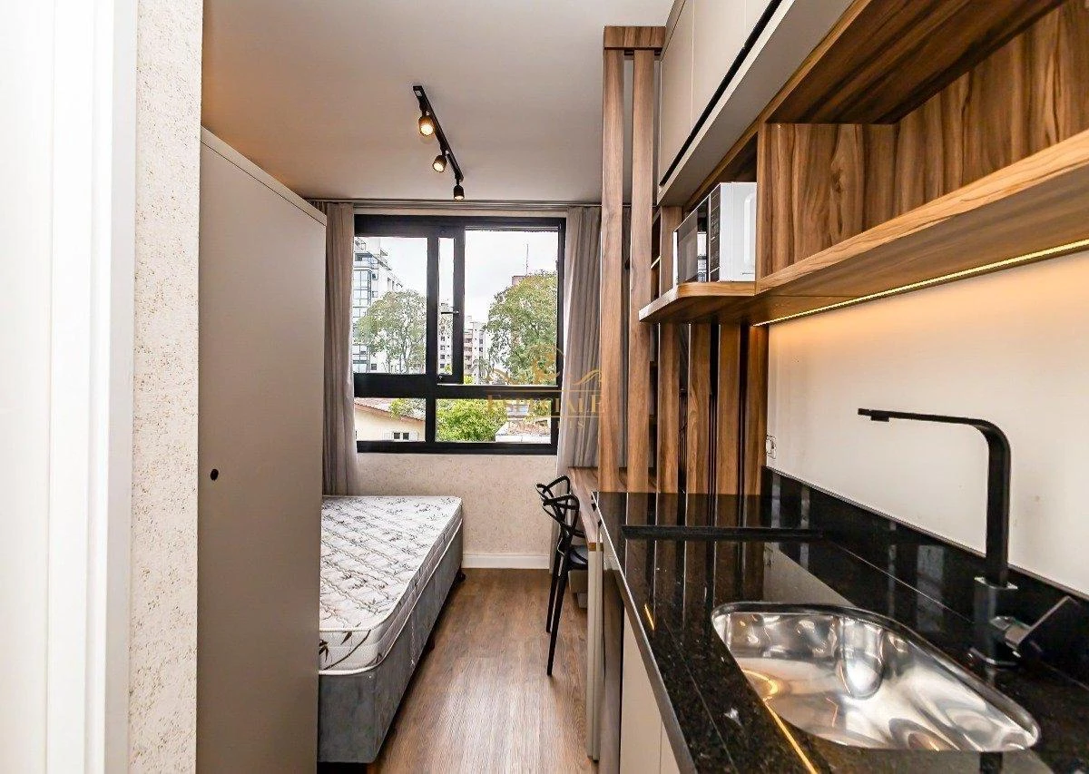 Furnished apartment, 14 m², with floor-to-ceiling windows — photo 11