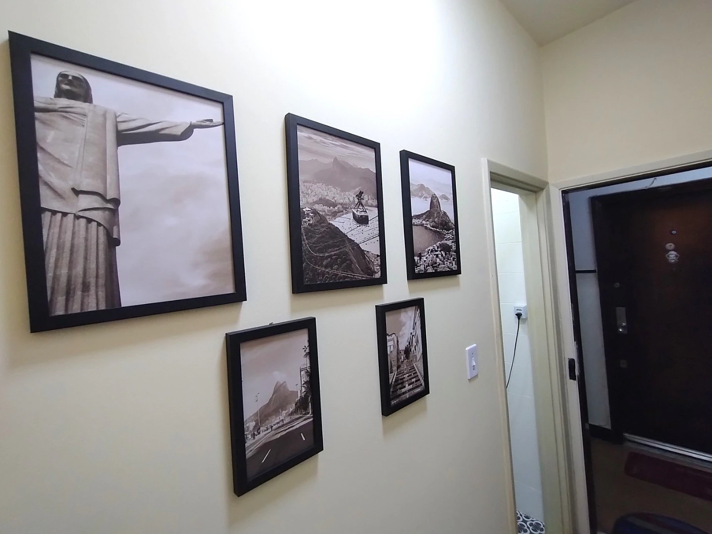 Furnished studio of 22 m² with bedroom and living space — photo 15