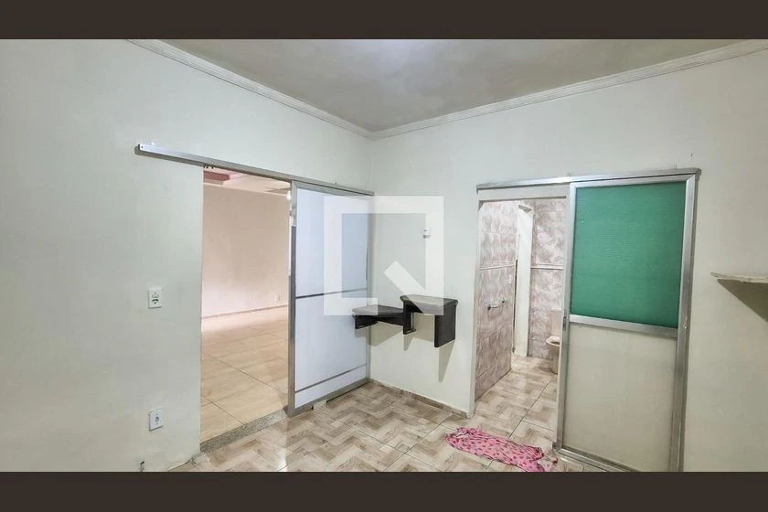 Casa para alquiler con 1 dormitorio y jardín privado — photo 13
