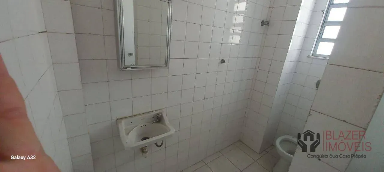Apartamento sem mobília com 2 dormitórios e 2 banheiros — photo 3