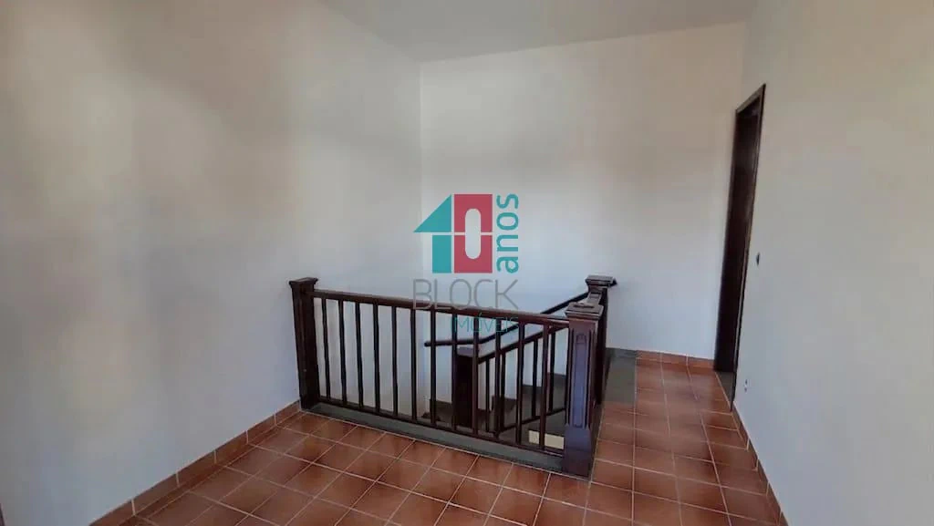 House with 3 bedrooms, balcony and private garden — photo 22