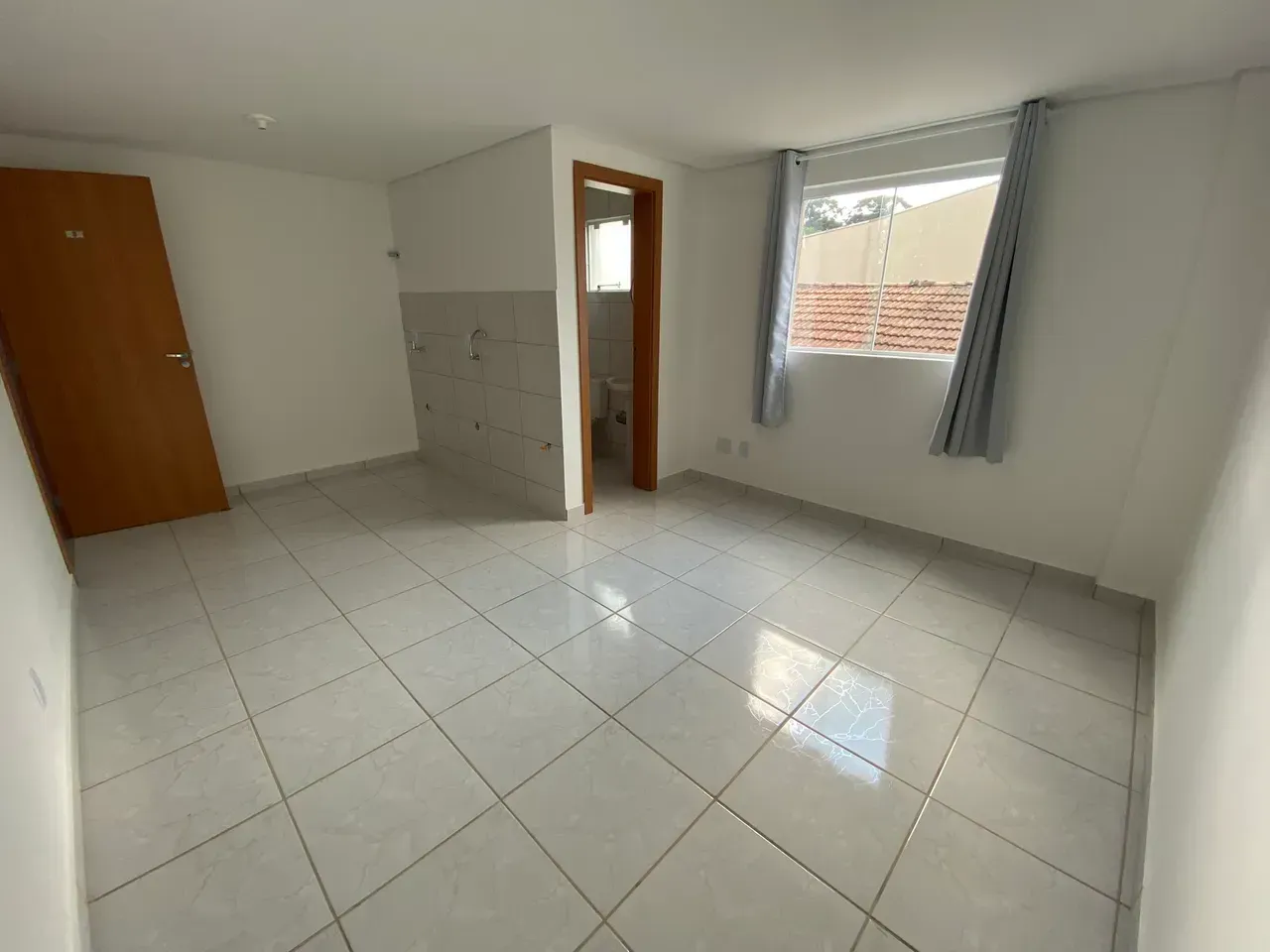 Rental studio with 1 bedroom and a gas stove — photo 9