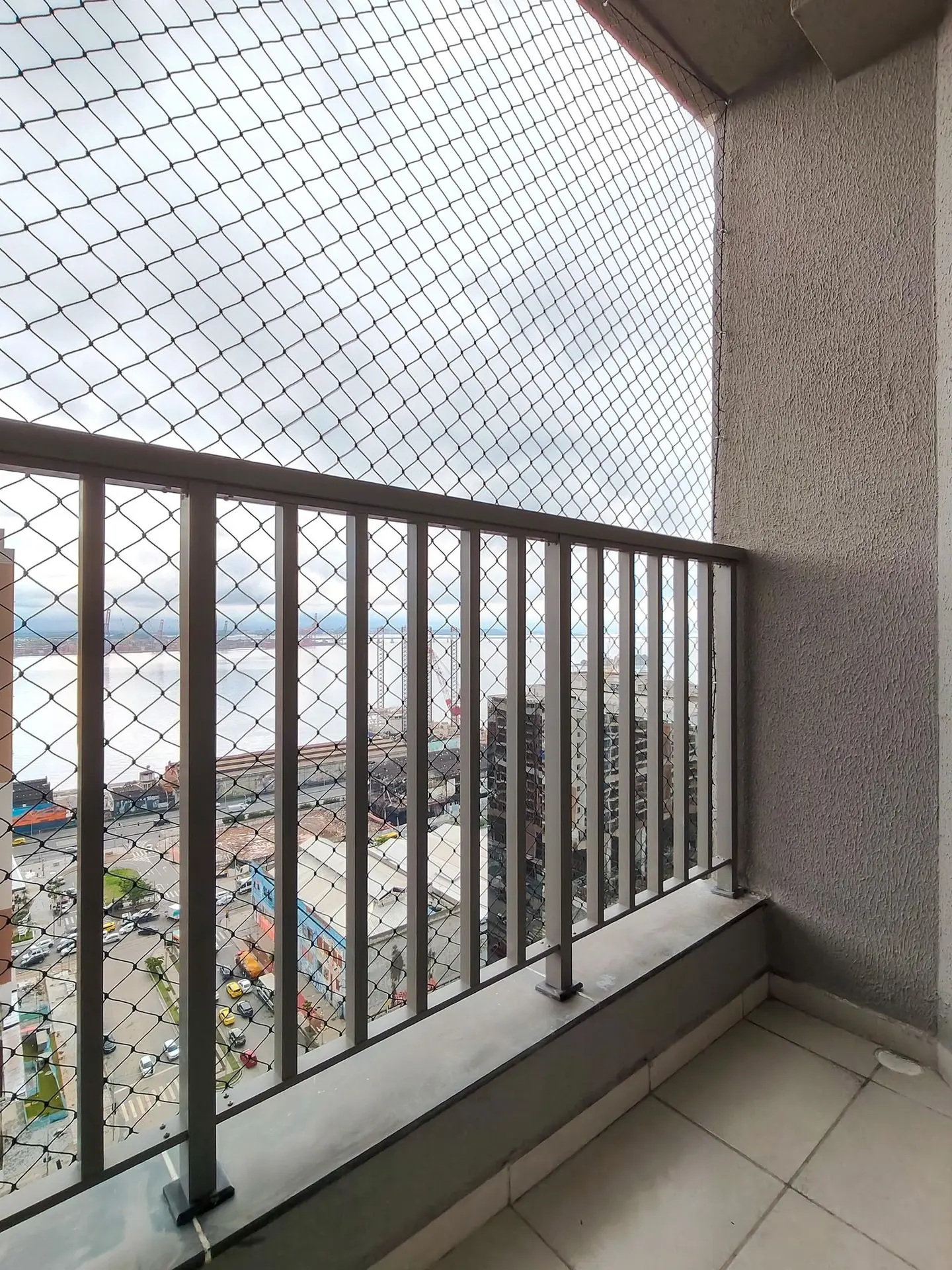 3-bedroom apartment with a water view in Rio de Janeiro — photo 53