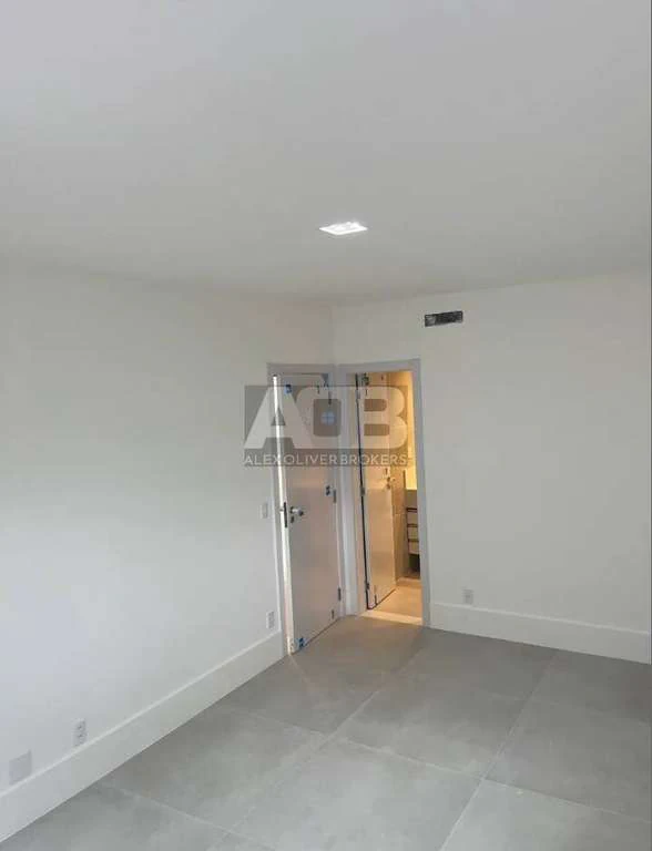 Casa de 350 m² com 3 suítes e jardim privativo — photo 12