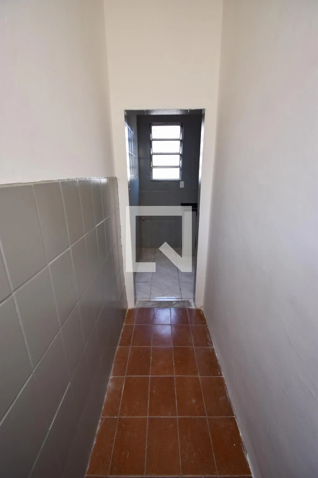 1-bedroom apartment with an electric shower — photo 6
