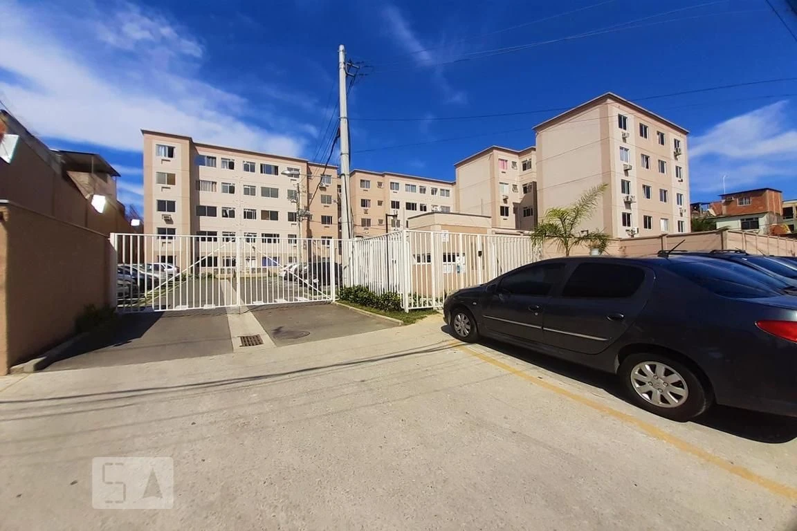 Unfurnished rental apartment with 2 bedrooms and 1 bath — photo 42