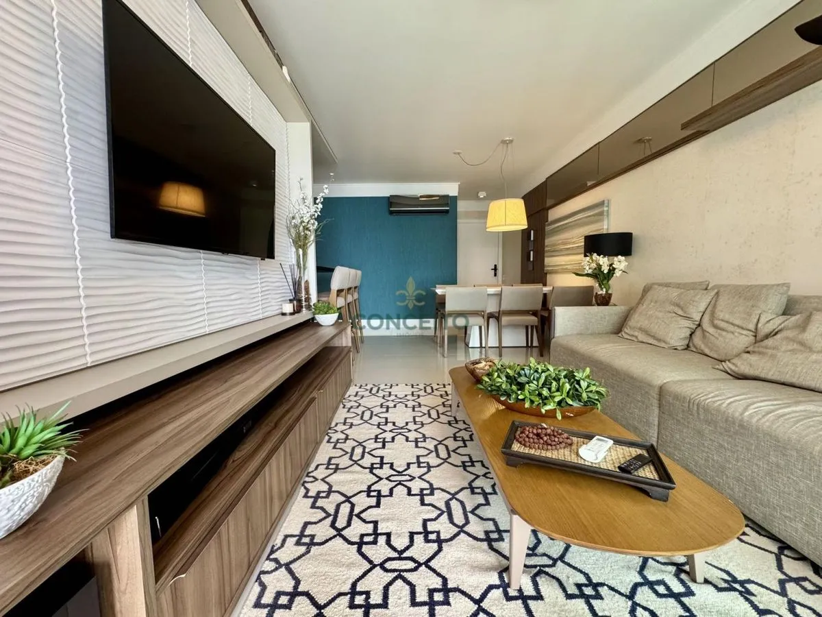 2-bedroom apartment with floor-to-ceiling windows
