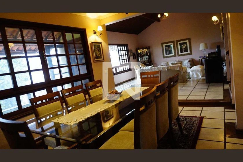 Casa mobiliada com 4 quartos e 460 m² — photo 18
