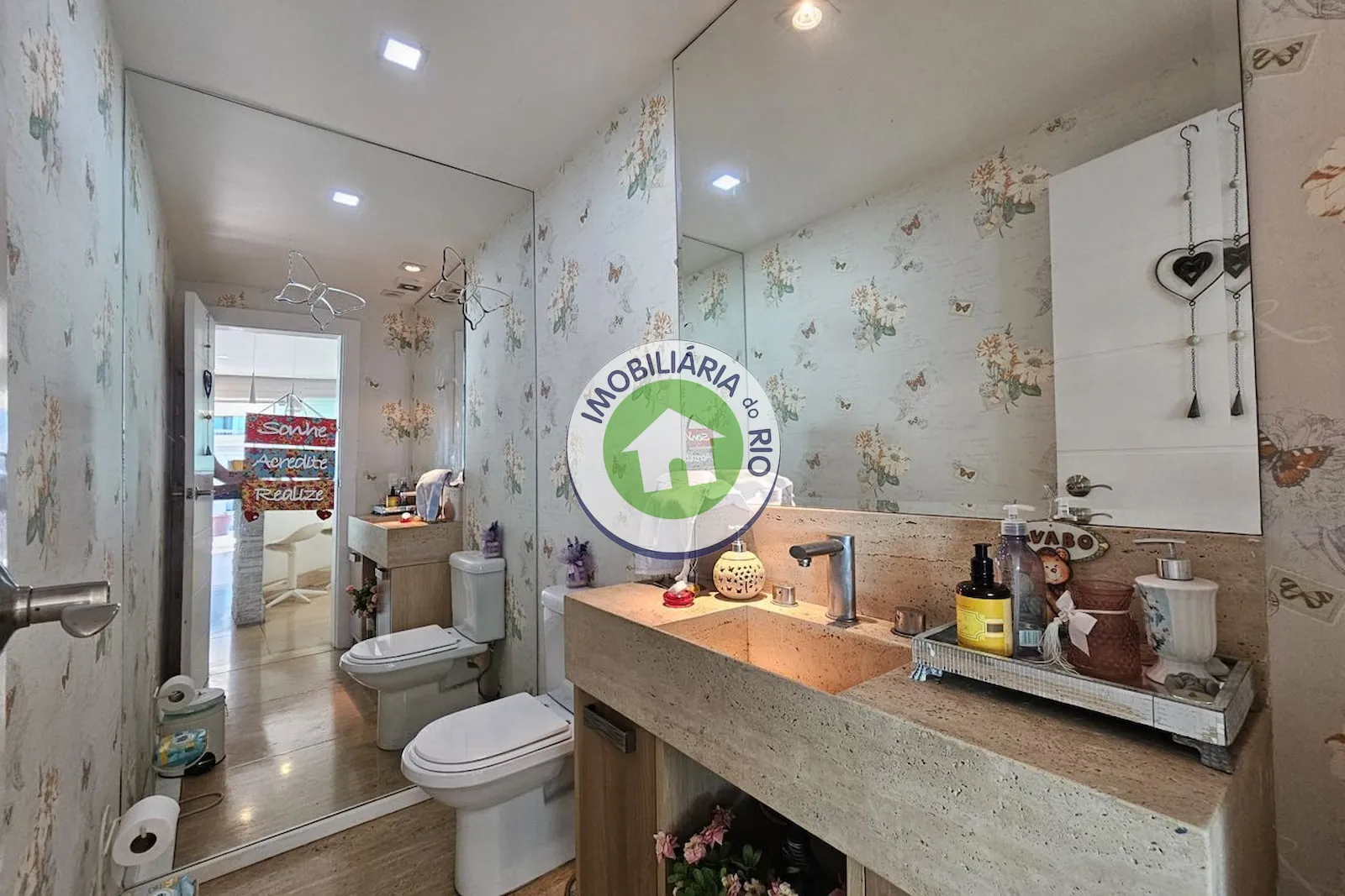 Casa com 5 quartos e 5 banheiros, cozinha fechada — photo 32