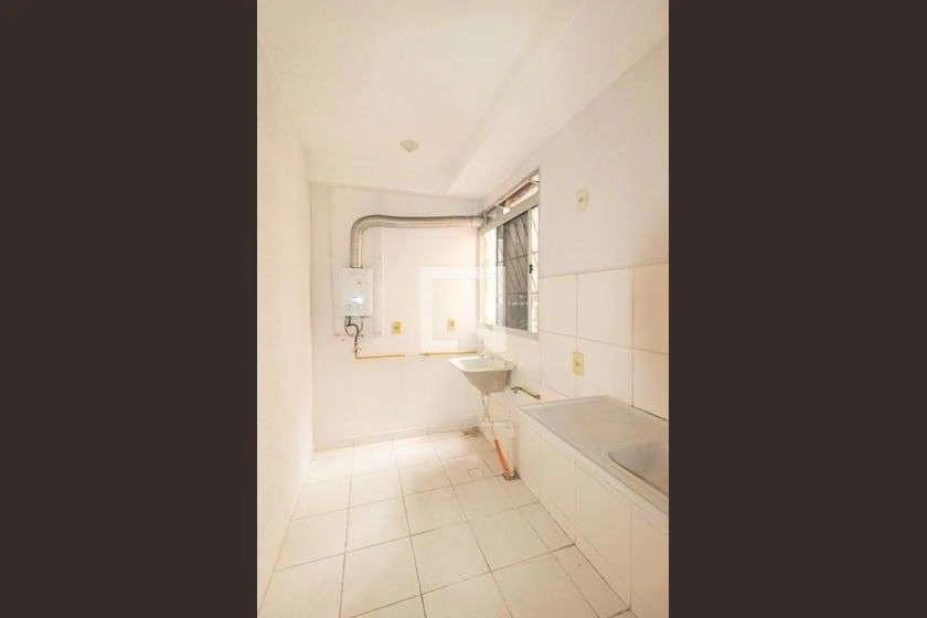Rental apartment with 2 bedrooms, 1 bathroom, 43 m² — photo 24