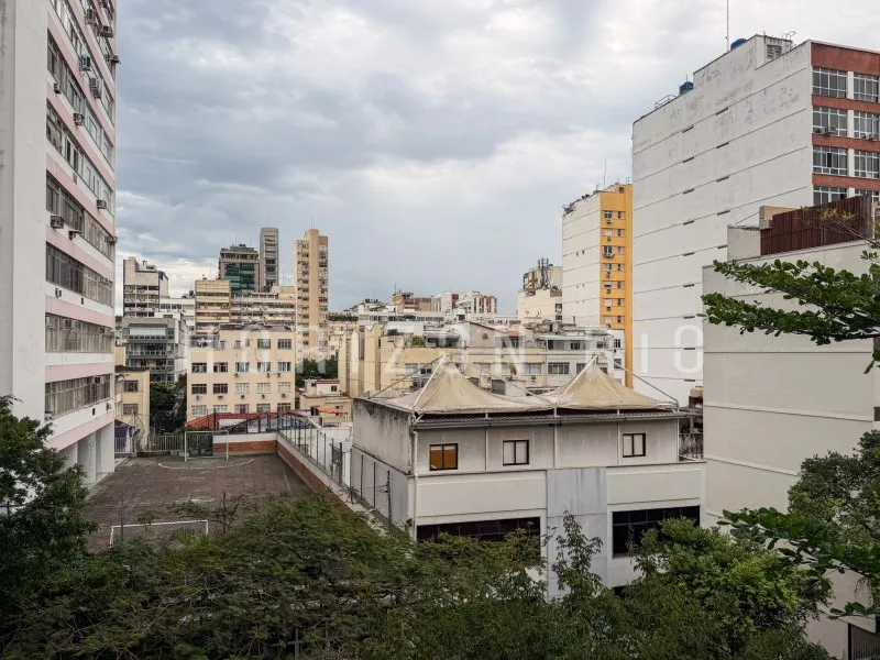 2-bedroom apartment with a washing machine in Rio de Janeiro — photo 22