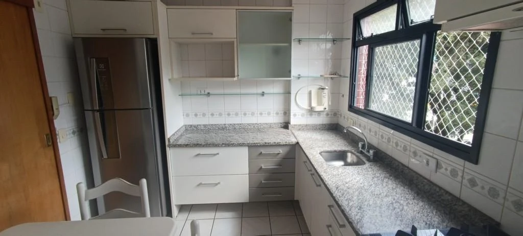 Bathtub in a 3-bedroom apartment, 89 m² — photo 4