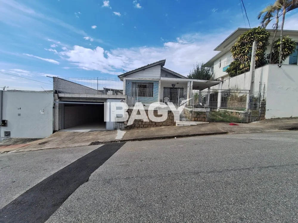 House with 4 bedrooms and 2 bathrooms, 100 m² — photo 9