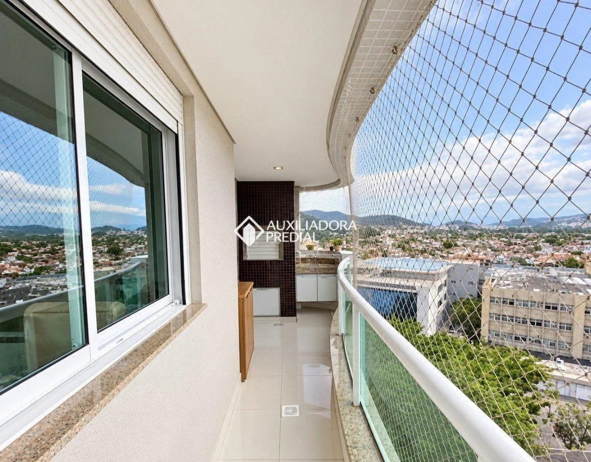 Furnished apartment, 128 m², with a home office — photo 9