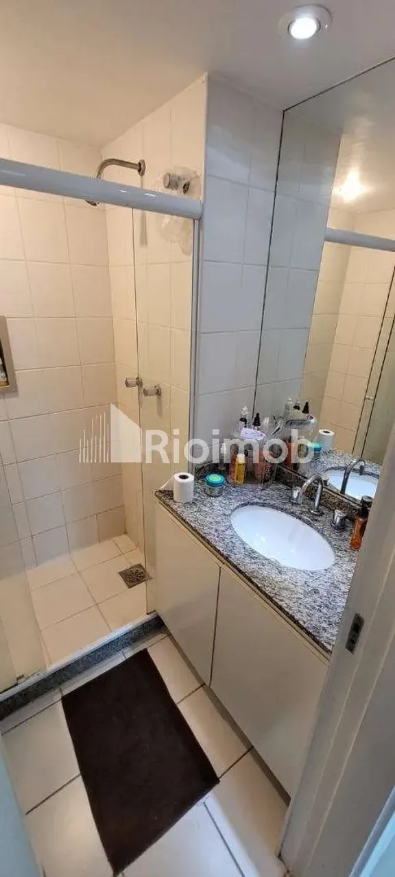 Furnished 3-bedroom duplex with 4 bathrooms and a home office — photo 11