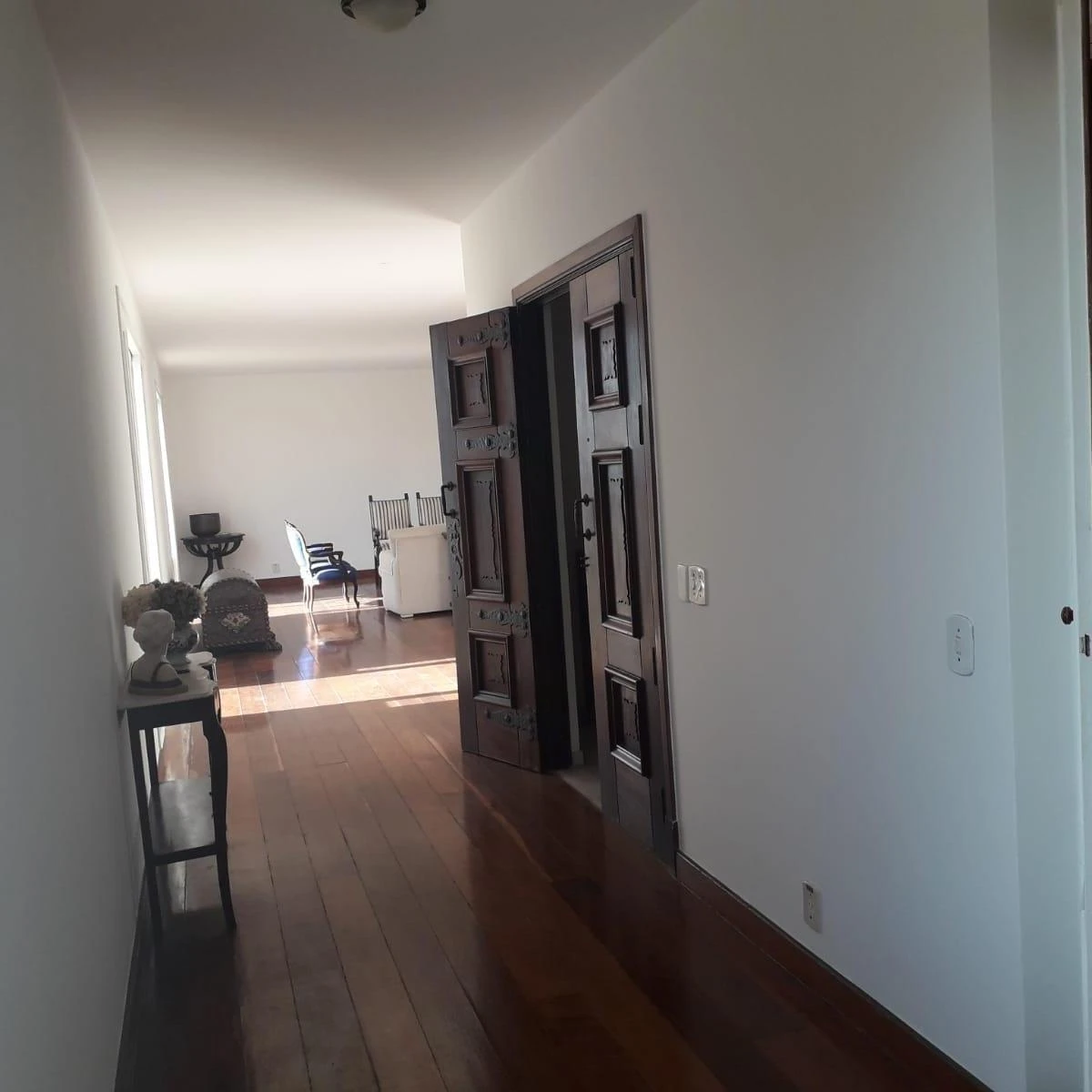 Linear penthouse with 4 bedrooms and 2 parking spots — photo 35