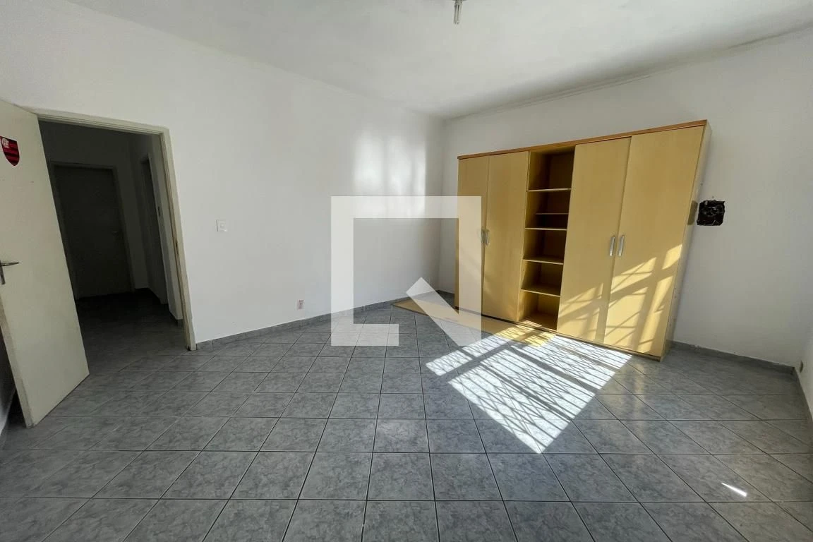 Casa para alugar com 4 quartos, varanda e quintal — photo 37