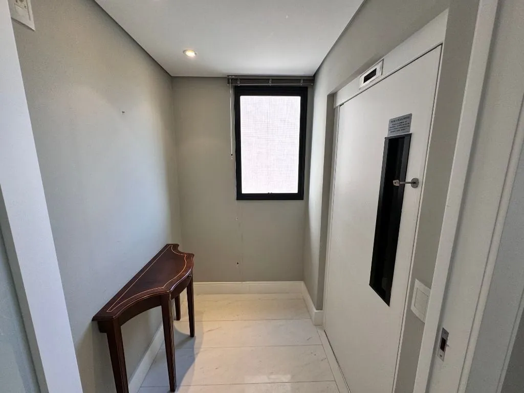 Квартира з 4 спальнями, 194 м² і 5 ванних — photo 27