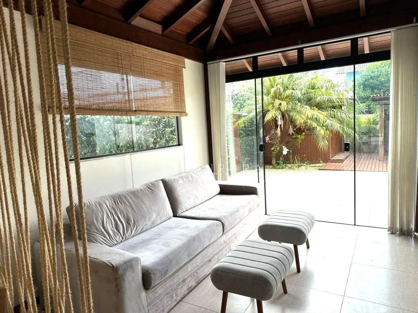 Casa de 225 m² con 3 dormitorios y cocina abierta — photo 19