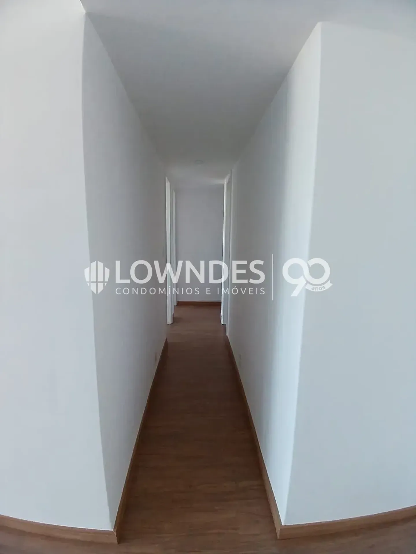 3-bedroom apartment with 1 bathroom and parking space — photo 15