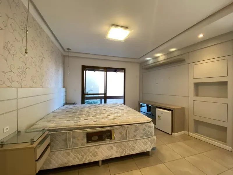 Мебльований будинок на 4 спальні з кухнею відкритого планування — photo 11