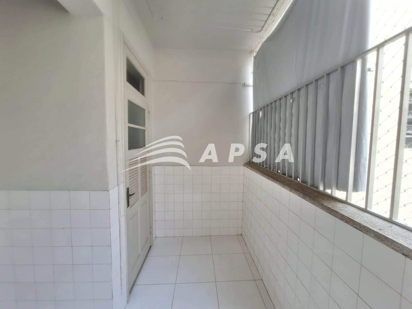 75 m² apartment with 2 bedrooms and a balcony — photo 11