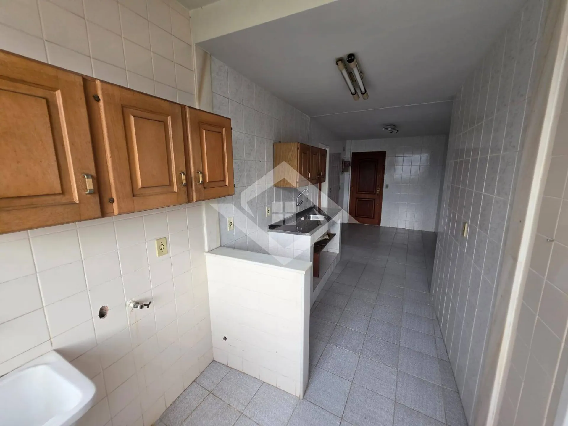 3-bedroom apartment with a closed gas kitchen — photo 32