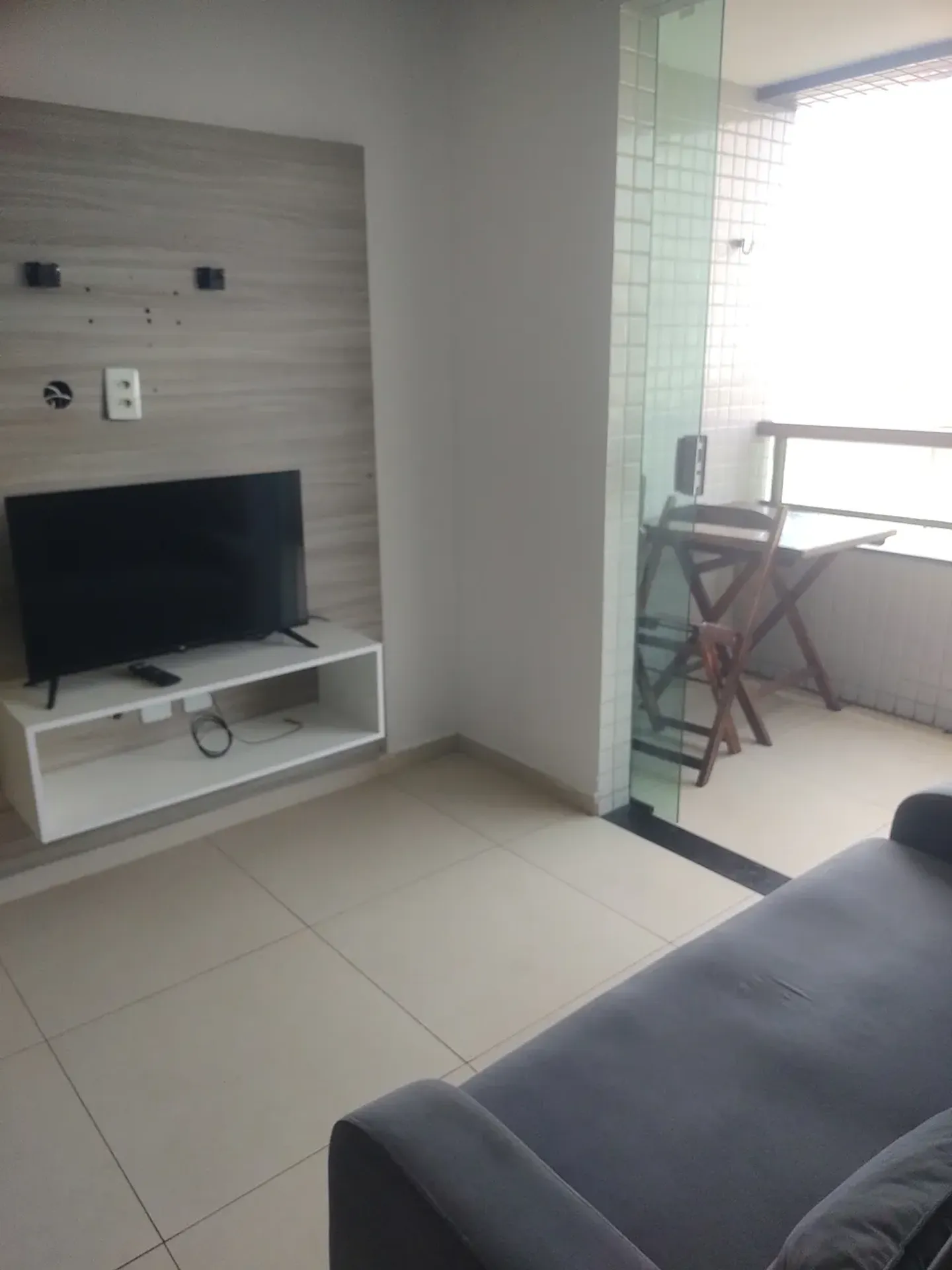 Furnished 1-bedroom apartment with open kitchen — photo 7