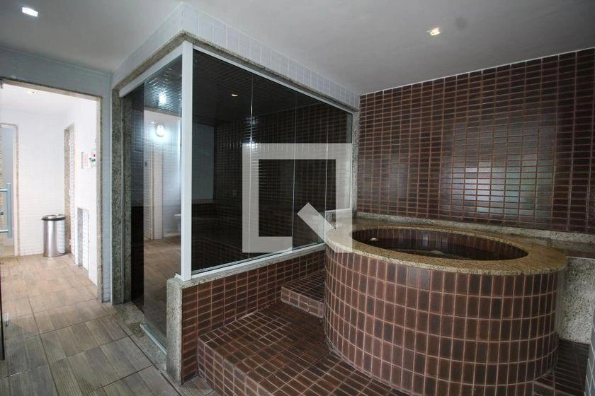 Mountain view in a one-bedroom apartment, 37 m² — photo 15