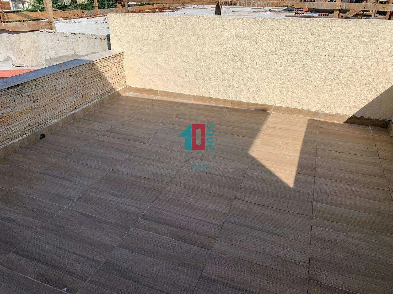 Квартира 284 м² с застеклённым балконом и стиральной машиной — photo 33