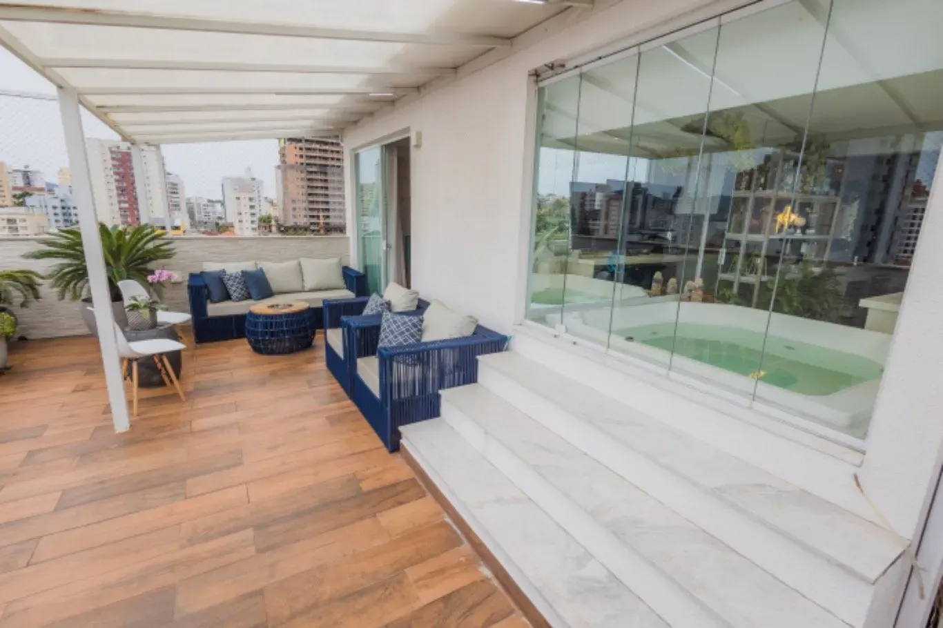 Furnished duplex penthouse with 3 bedrooms and balcony — photo 16