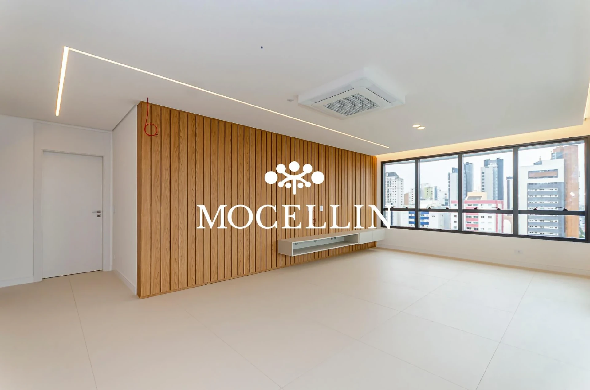 Floor-to-ceiling windows in a 3-bedroom apartment, 242 m² — photo 21