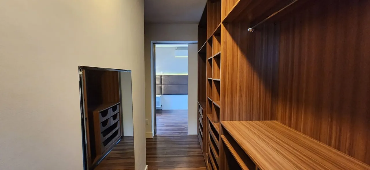 Apartamento mobiliado de 3 dormitórios com sacada envidraçada — photo 20