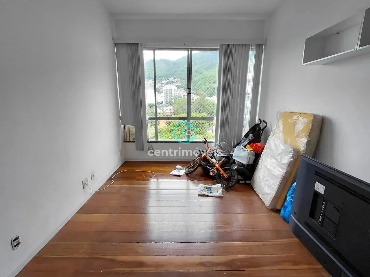 3-bedroom apartment with a home office — photo 36
