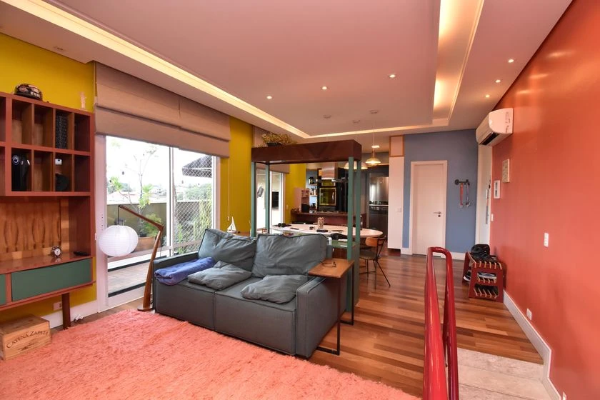 Apartment with 2 bedrooms and 4 bathrooms, with garden — photo 2