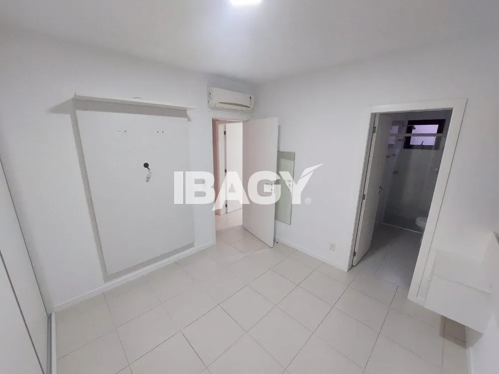 Квартира з 2 спальнями та відкритою кухнею з газом — photo 3