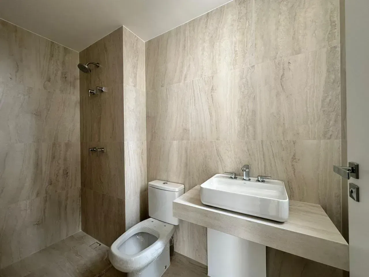 Apartamento com 4 suítes e 6 banheiros, sem vaga — photo 31