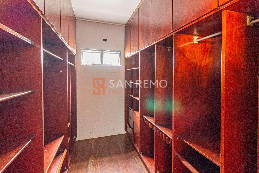 Дом с 7 спальнями, 1 с ванной и 4 парковочными местами — photo 7