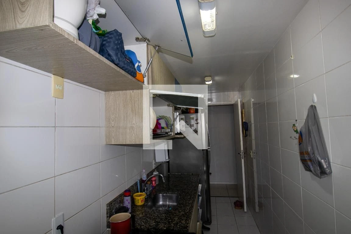 Furnished apartment with 3 bedrooms and 3 bathrooms — photo 36