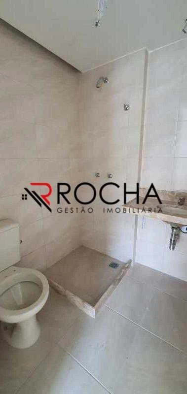 Furnished duplex penthouse with balcony and 3 en-suites — photo 8