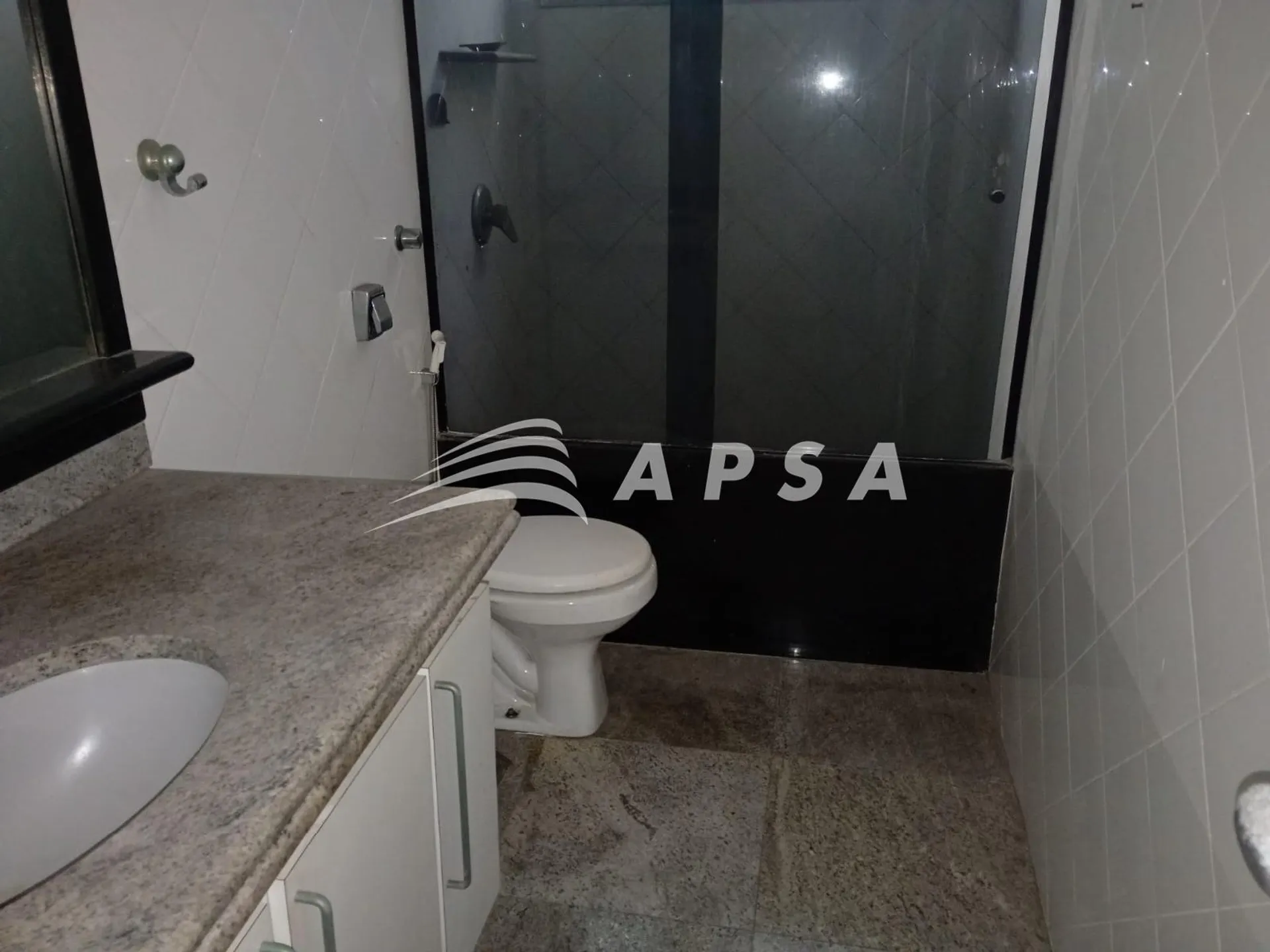 150 m² apartment with a separate closed kitchen — photo 34