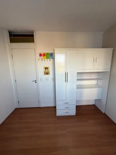 44 m² apartment with 2 bedrooms and a closed kitchen — photo 10
